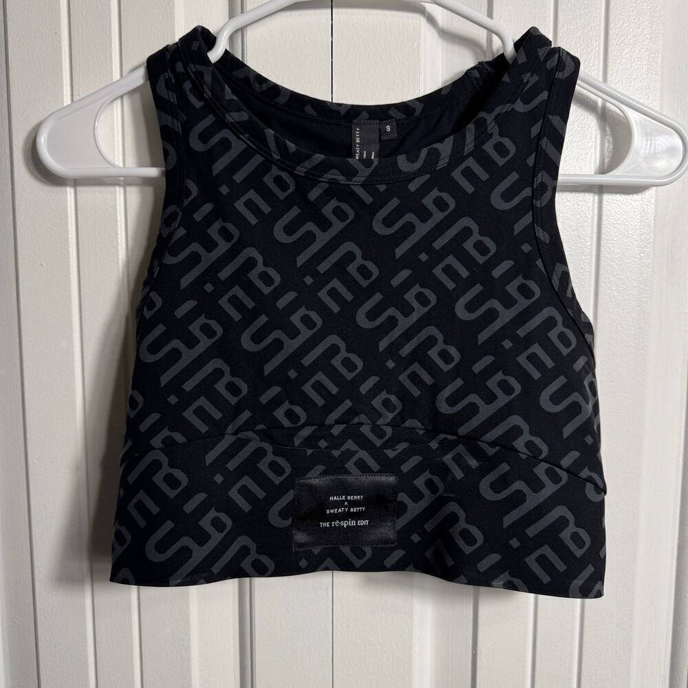 Sweaty Betty x Halle Berry Jinx Power Workout Vest - Picture 2 of 5
